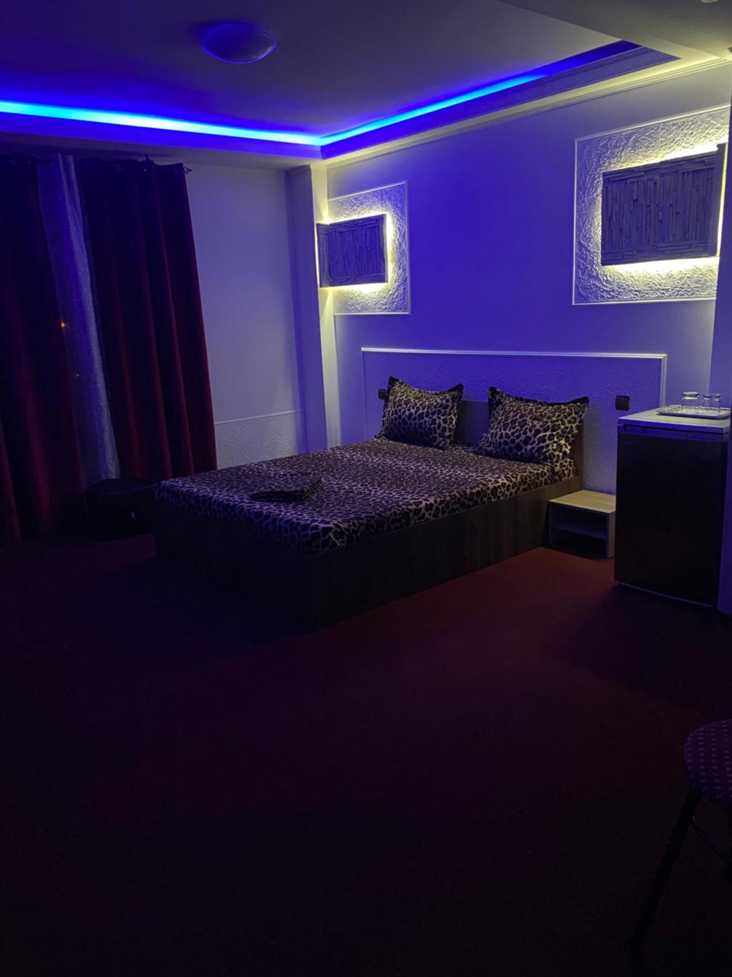 Karra Hotels Voluntari Luaran gambar