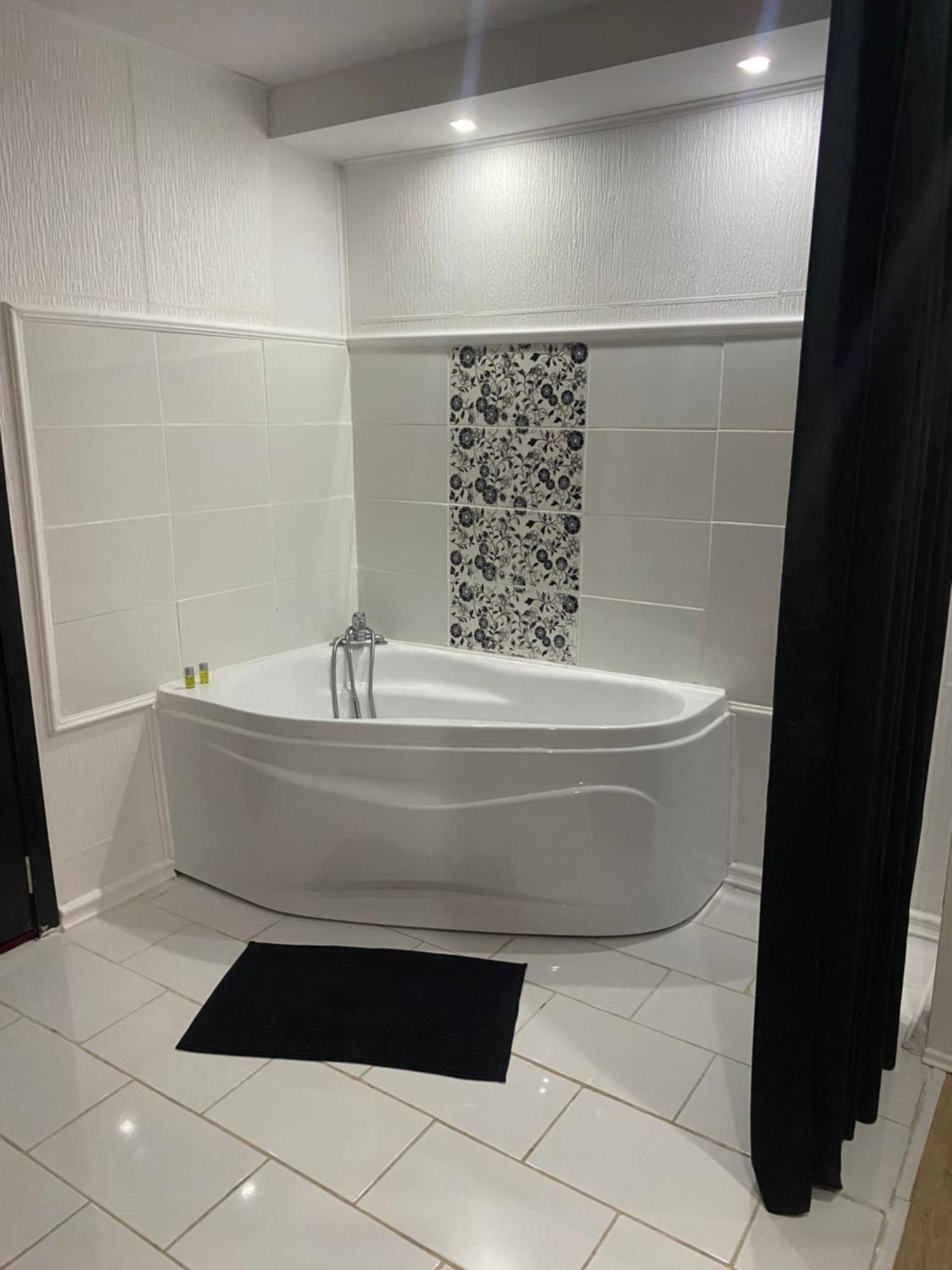 Karra Hotels Voluntari Luaran gambar
