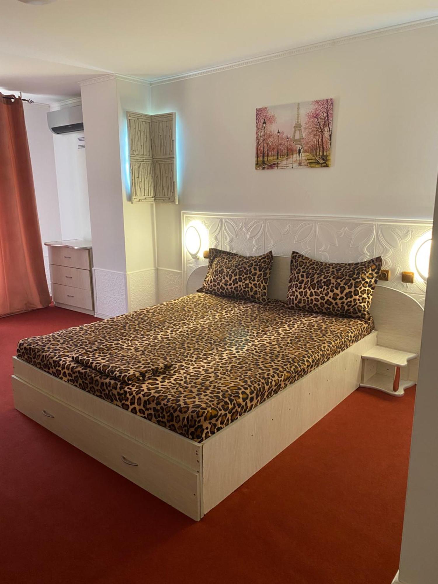Karra Hotels Voluntari Luaran gambar